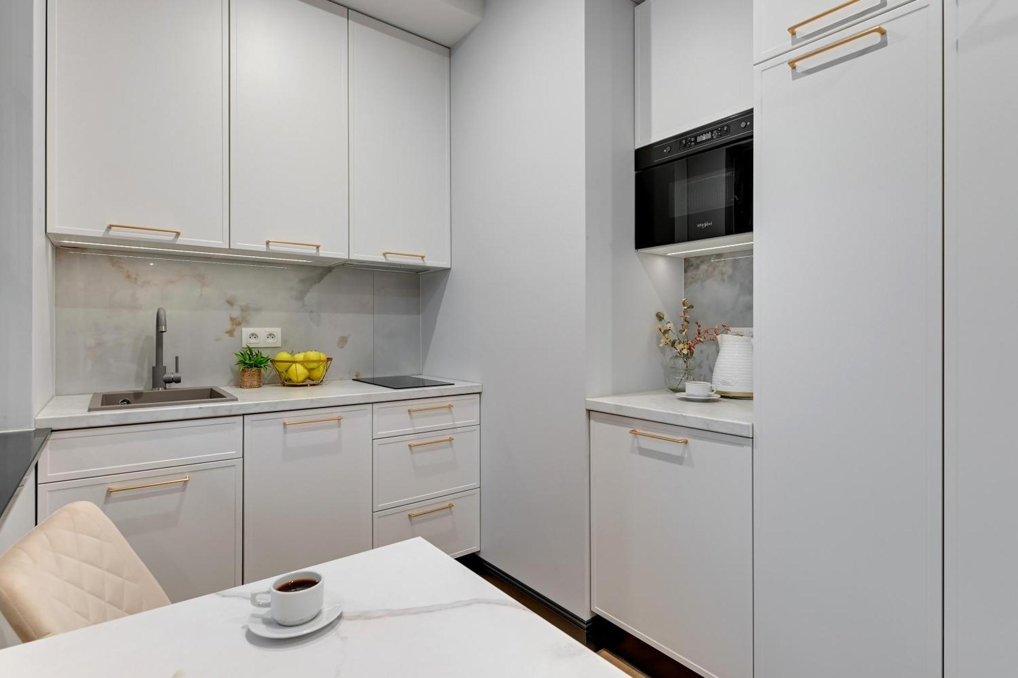 Doki Living & Foodhall By Downtown Apartments グダニスク 部屋 写真
