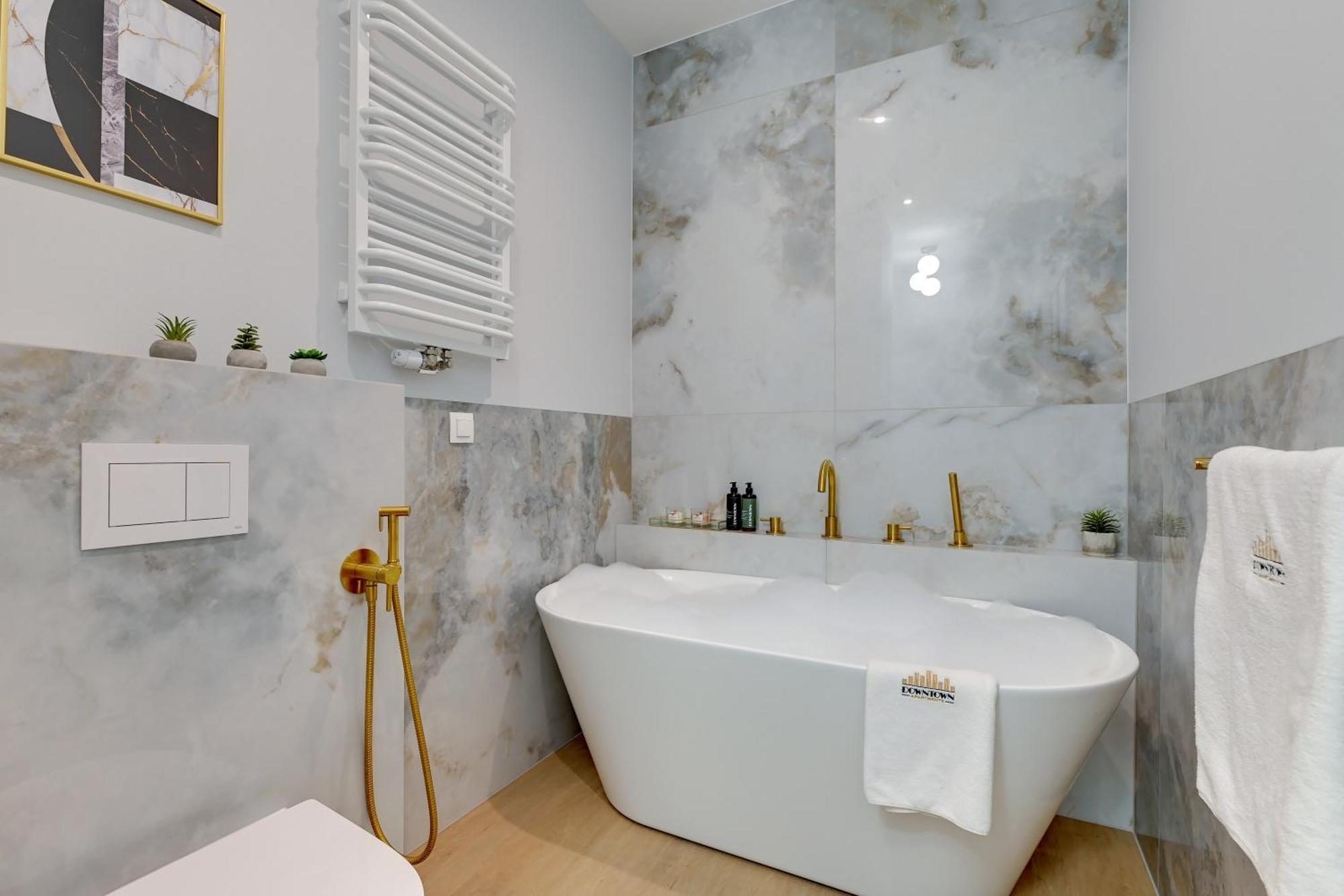 Doki Living & Foodhall By Downtown Apartments グダニスク 部屋 写真